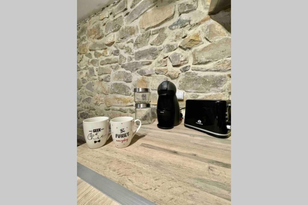 Le Jad Joli F2 Proche Gare, Arenes Avec Terrasse Privee Apartment Nîmes Exterior foto