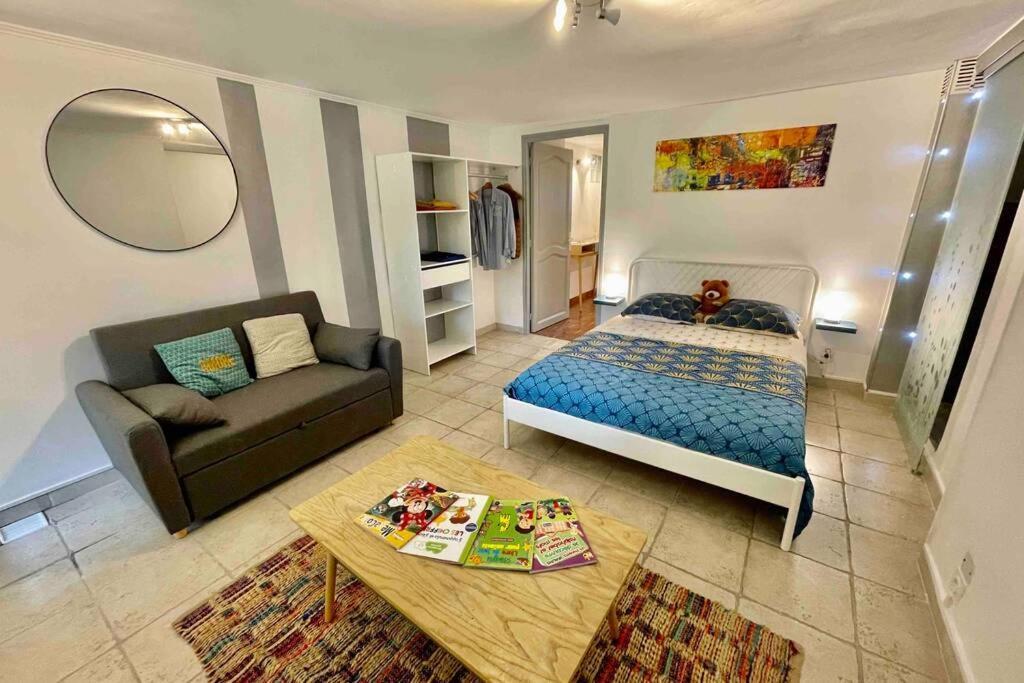 Le Jad Joli F2 Proche Gare, Arenes Avec Terrasse Privee Apartment Nîmes Exterior foto
